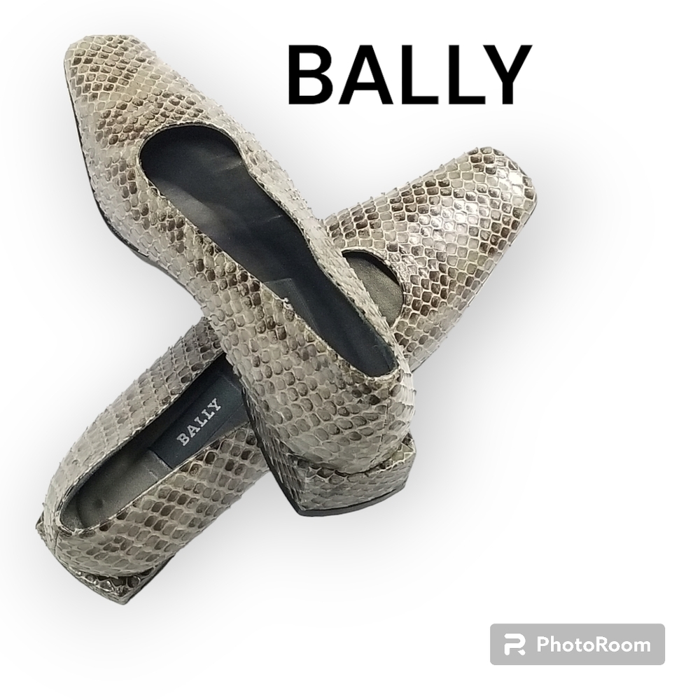 Absolutely Gorgeous Bally Block Heel Python Flats - image 1